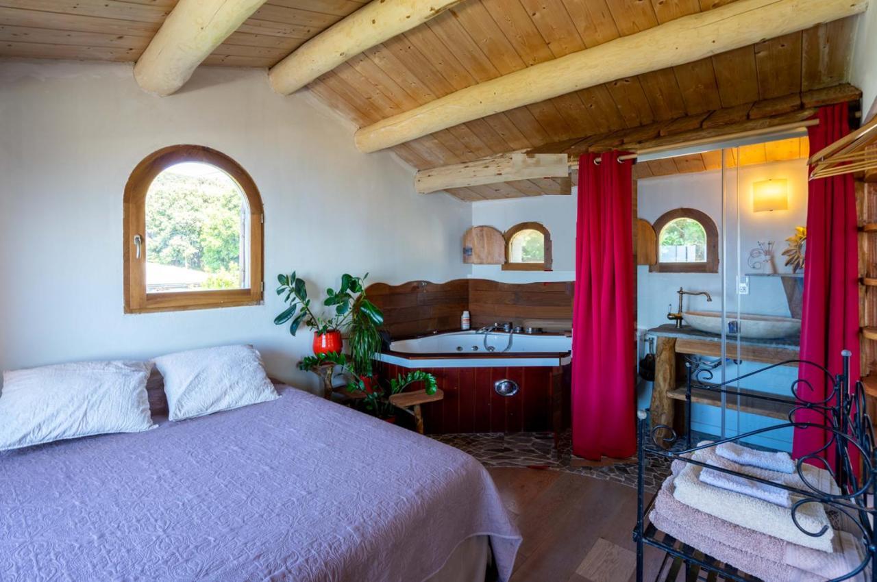 Coin De Paradis Vue Dominante Sur Mer, Montagne Et Tour Genoise Avec Jacuzzi Pino Exterior photo